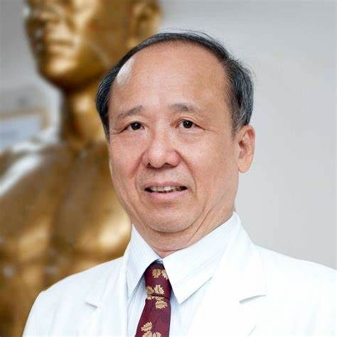 張永賢 教授.jpg